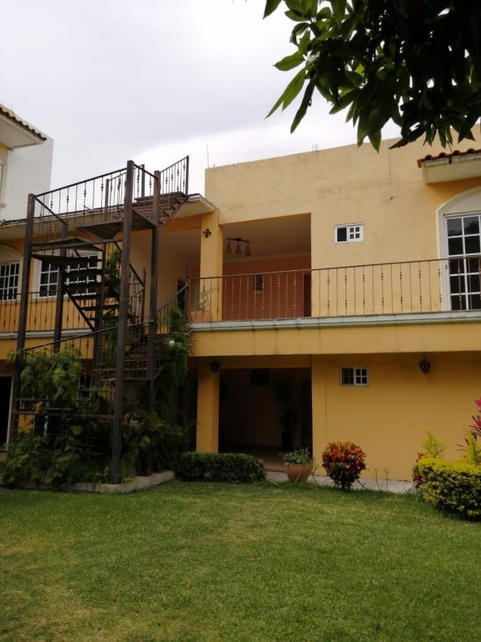 Hotel Quinta Del Descanso Cuautla  Экстерьер фото