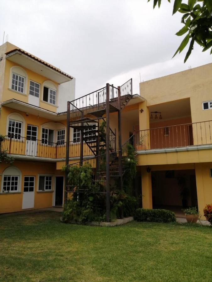 Hotel Quinta Del Descanso Cuautla  Экстерьер фото
