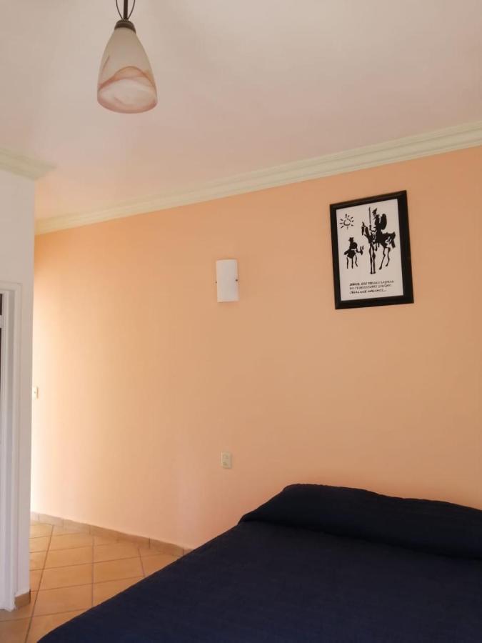 Hotel Quinta Del Descanso Cuautla  Экстерьер фото